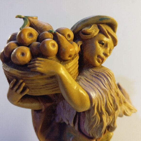 Fontanini Depose Italy 145 Seth Carrying Basket of Fruit Classic Figurine 1987 - Picture 2 of 10